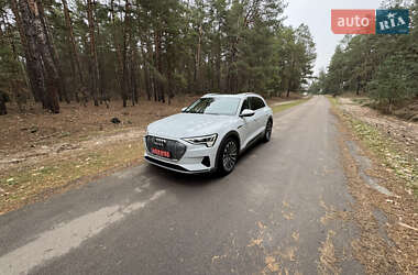 Позашляховик / Кросовер Audi e-tron 2020 в Києві