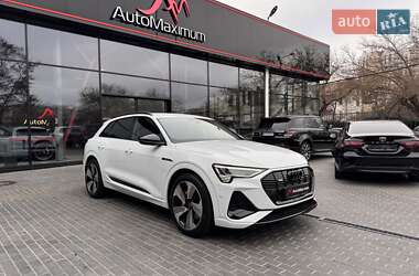 Audi e-tron 2021