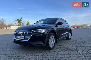 Audi e-tron 2022