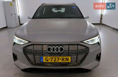 Внедорожник / Кроссовер Audi e-tron 2019 в 