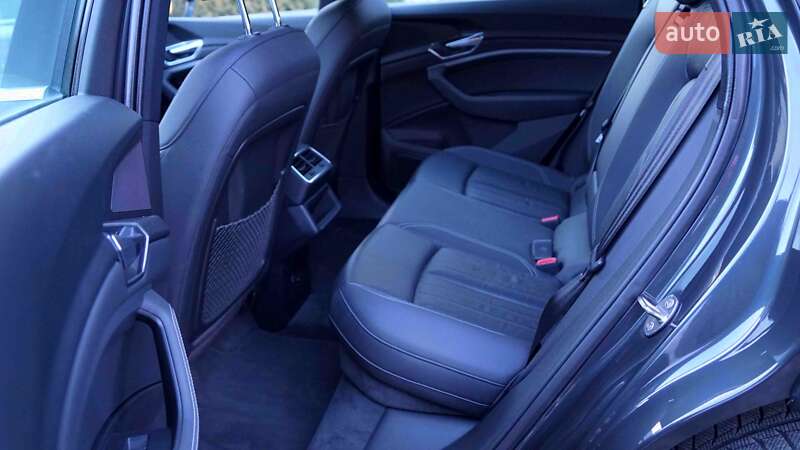 Внедорожник / Кроссовер Audi e-tron 2019 в Коломые фото 12 Внедорожник / Кроссовер Audi e-tron 2019 в Коломые