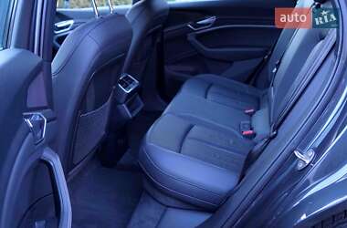 Внедорожник / Кроссовер Audi e-tron 2019 в 