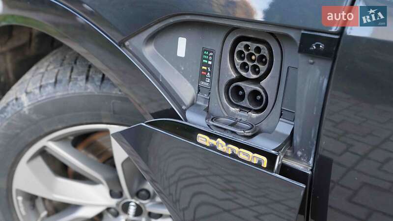 Внедорожник / Кроссовер Audi e-tron 2019 в Коломые фото 13 Внедорожник / Кроссовер Audi e-tron 2019 в Коломые