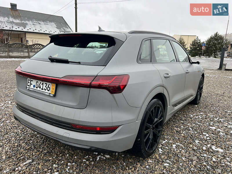 Внедорожник / Кроссовер Audi e-tron 2019 в Коломые
