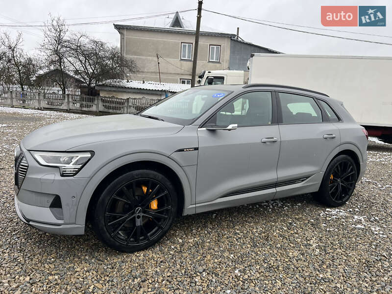 Внедорожник / Кроссовер Audi e-tron 2019 в Коломые
