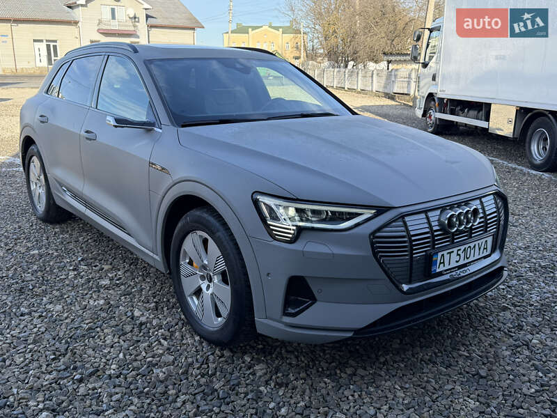 Внедорожник / Кроссовер Audi e-tron 2019 в Коломые