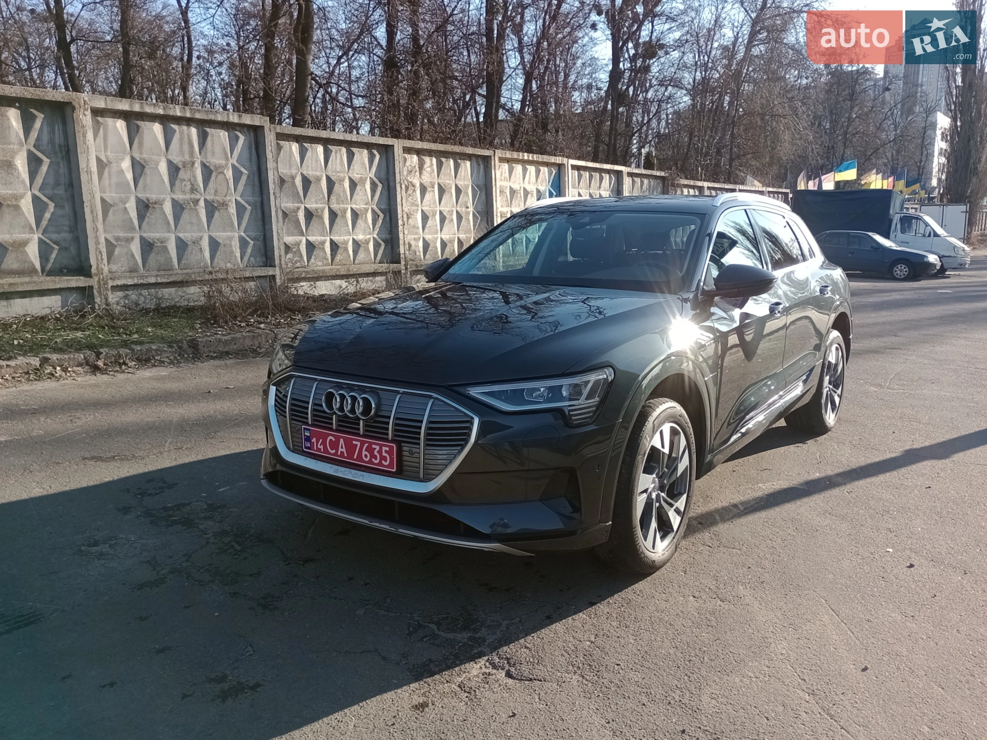 2019 Audi e-tron - мініатюра 6