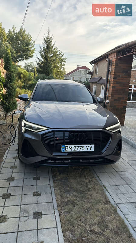 Внедорожник / Кроссовер Audi e-tron 2021 в Борисполе фото 34 Внедорожник / Кроссовер Audi e-tron 2021 в Борисполе