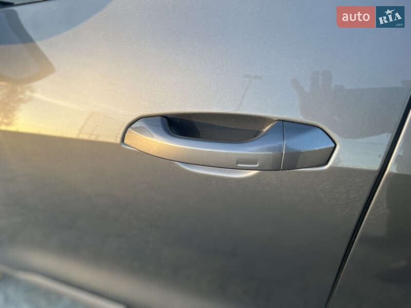 Внедорожник / Кроссовер Audi e-tron 2020 в Львове