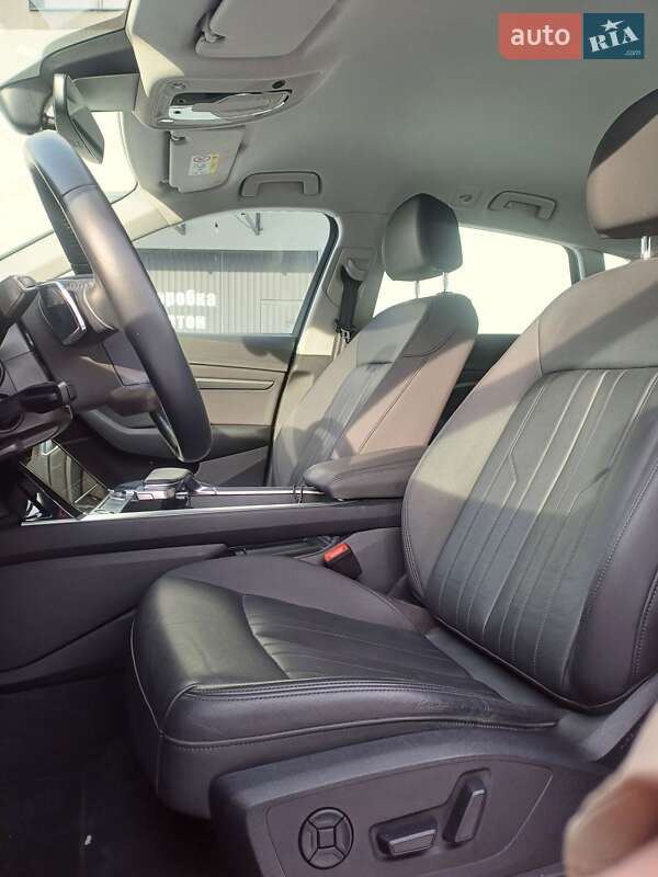 Внедорожник / Кроссовер Audi e-tron 2019 в Львове