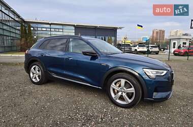 Внедорожник / Кроссовер Audi e-tron 2020 в Киеве