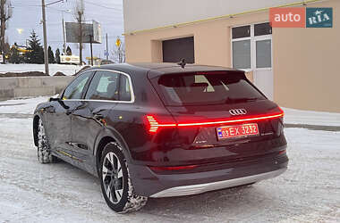 Позашляховик / Кросовер Audi e-tron 2019 в Тернополі