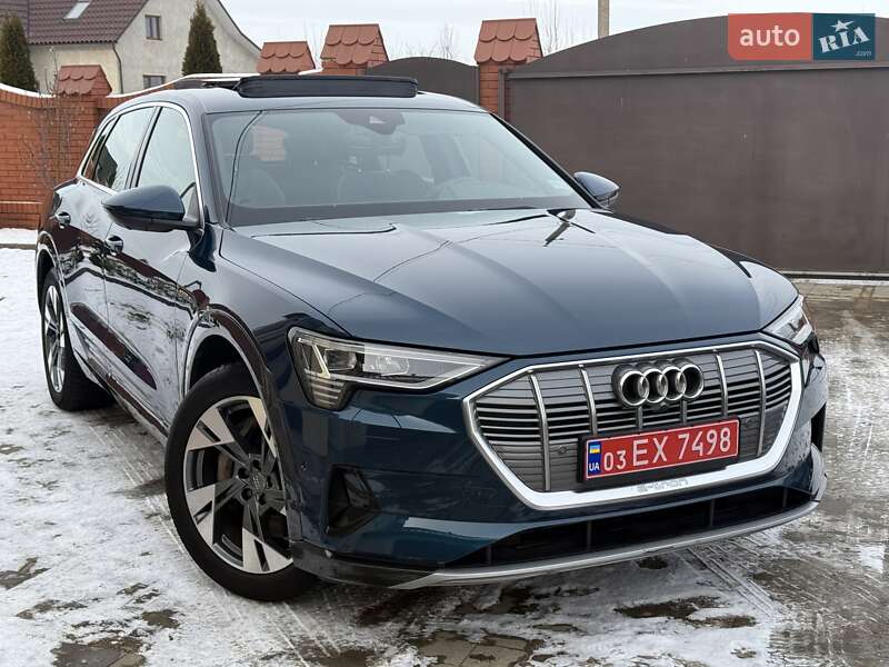 Позашляховик / Кросовер Audi e-tron 2019 в Коломиї