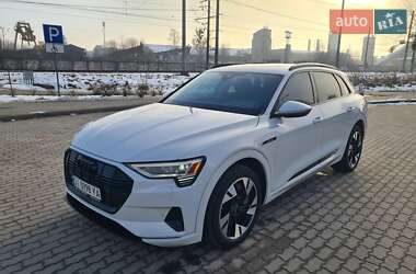 Позашляховик / Кросовер Audi e-tron 2022 в Львові