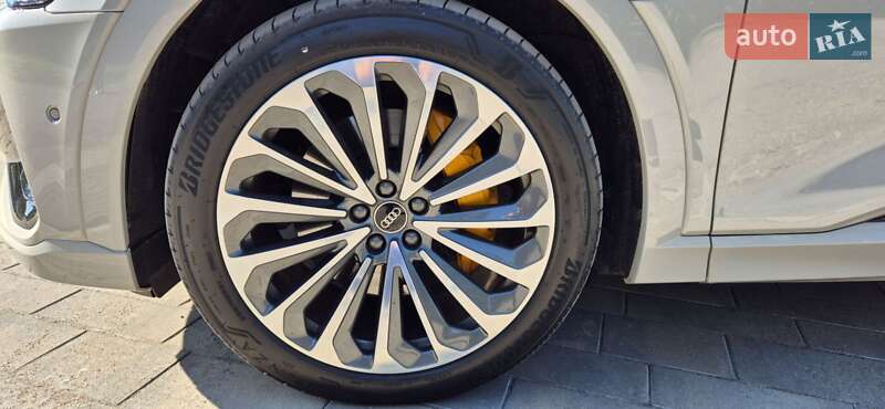 Внедорожник / Кроссовер Audi e-tron 2022 в Черкассах