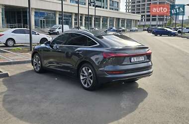 Позашляховик / Кросовер Audi e-tron 2020 в Дніпрі