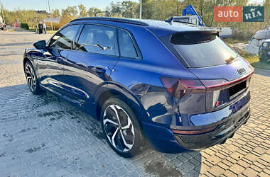 Внедорожник / Кроссовер Audi e-tron 2022 в 