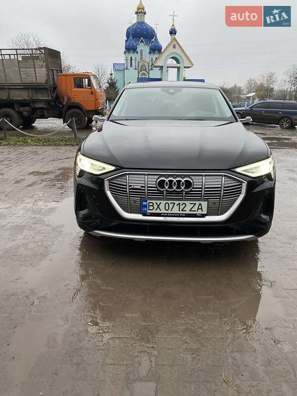 Внедорожник / Кроссовер Audi e-tron 2020 в Хмельницком