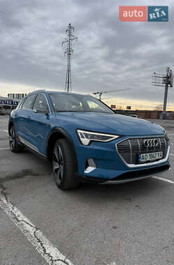 Audi e-tron 2019