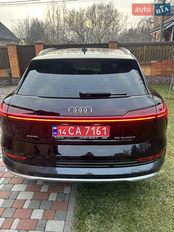 Внедорожник / Кроссовер Audi e-tron 2020 в Киеве