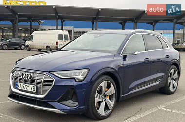 Внедорожник / Кроссовер Audi e-tron 2020 в 