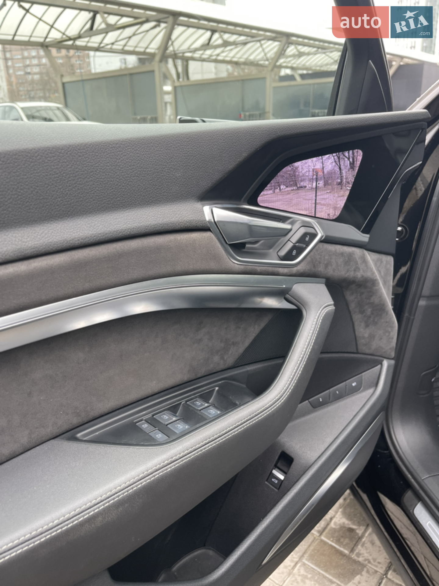 2019 Audi e-tron - мініатюра 4