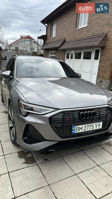Внедорожник / Кроссовер Audi e-tron 2021 в Борисполе фото 10 Внедорожник / Кроссовер Audi e-tron 2021 в Борисполе