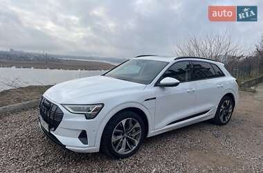 Позашляховик / Кросовер Audi e-tron 2020 в Миколаєві