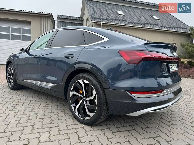 Внедорожник / Кроссовер Audi e-tron 2020 в Хмельницком
