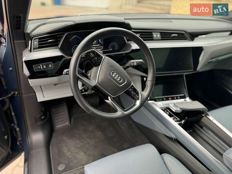 Внедорожник / Кроссовер Audi e-tron 2020 в Хмельницком