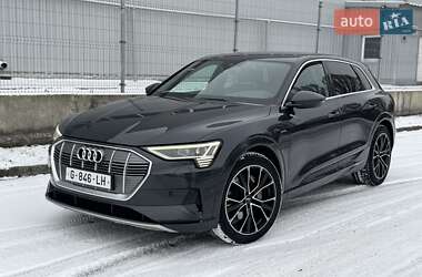 Audi e-tron 2019