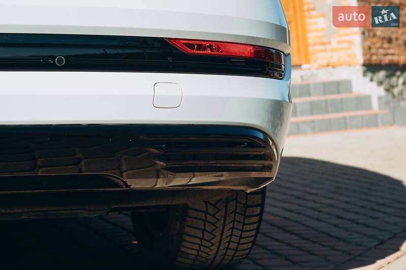 Позашляховик / Кросовер Audi e-tron 2019 в Львові