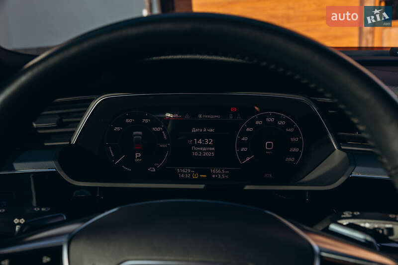 Позашляховик / Кросовер Audi e-tron 2019 в Львові