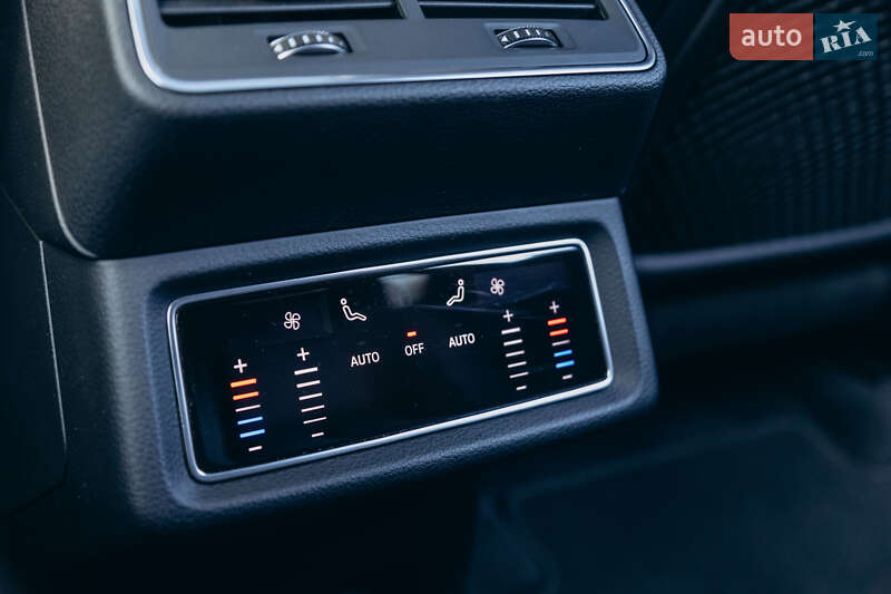 Позашляховик / Кросовер Audi e-tron 2019 в Львові