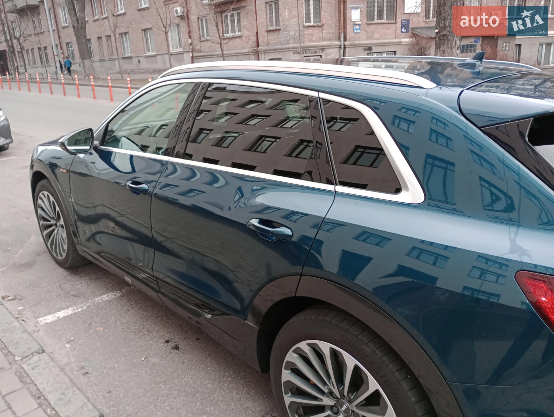 2019 Audi e-tron - мініатюра 4