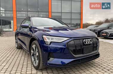 Audi e-tron 2022