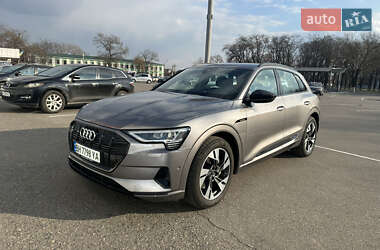 Внедорожник / Кроссовер Audi e-tron 2020 в Измаиле