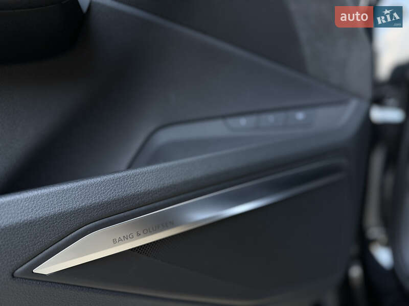 Позашляховик / Кросовер Audi e-tron 2018 в Львові фото 30 Позашляховик / Кросовер Audi e-tron 2018 в Львові