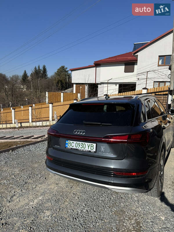 Внедорожник / Кроссовер Audi e-tron 2019 в Львове