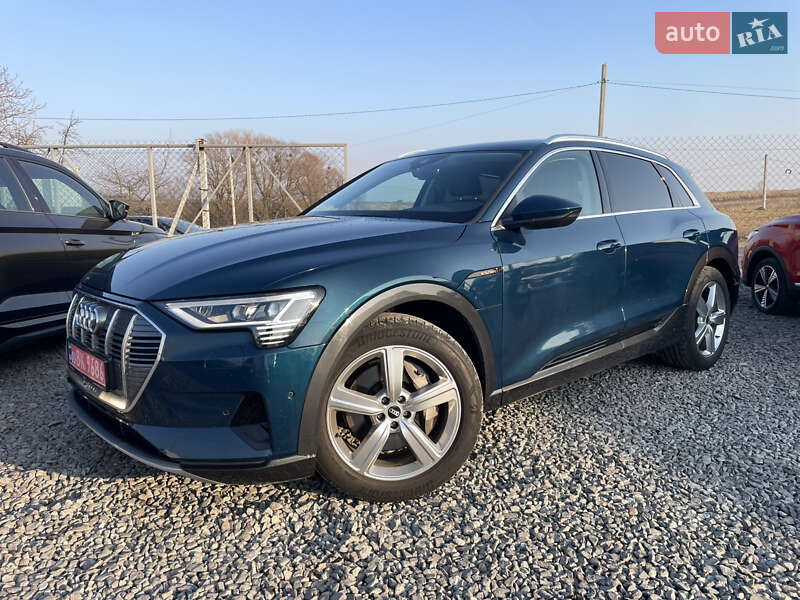 Позашляховик / Кросовер Audi e-tron 2021 в Львові