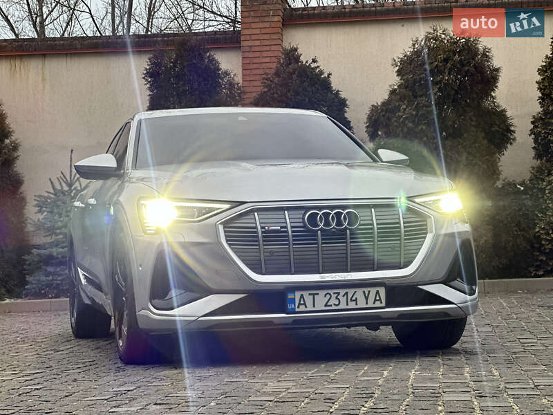 Внедорожник / Кроссовер Audi e-tron 2022 в Коломые