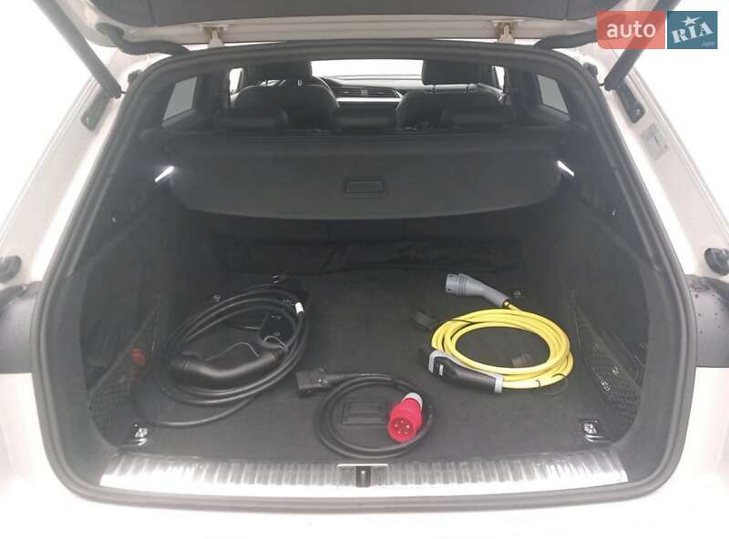 Внедорожник / Кроссовер Audi e-tron 2020 в Виннице фото 71 Внедорожник / Кроссовер Audi e-tron 2020 в Виннице