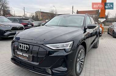 Audi e-tron 2021