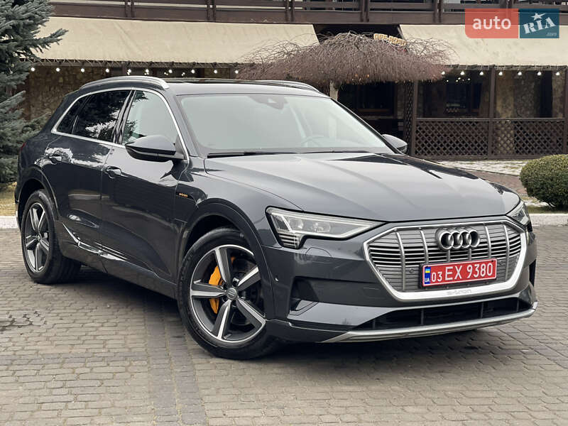 Audi e-tron 2019