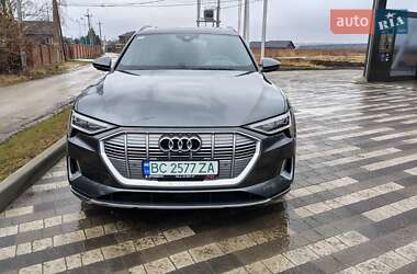 Внедорожник / Кроссовер Audi e-tron 2019 в 