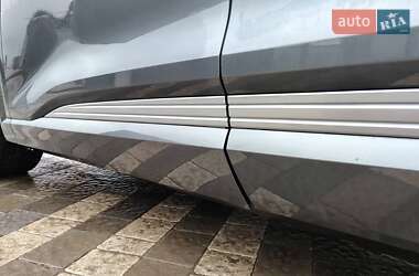 Внедорожник / Кроссовер Audi e-tron 2019 в 