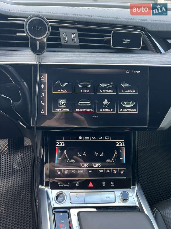 Внедорожник / Кроссовер Audi e-tron 2021 в Буковеле