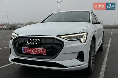 Универсал Audi e-tron 2019 в 
