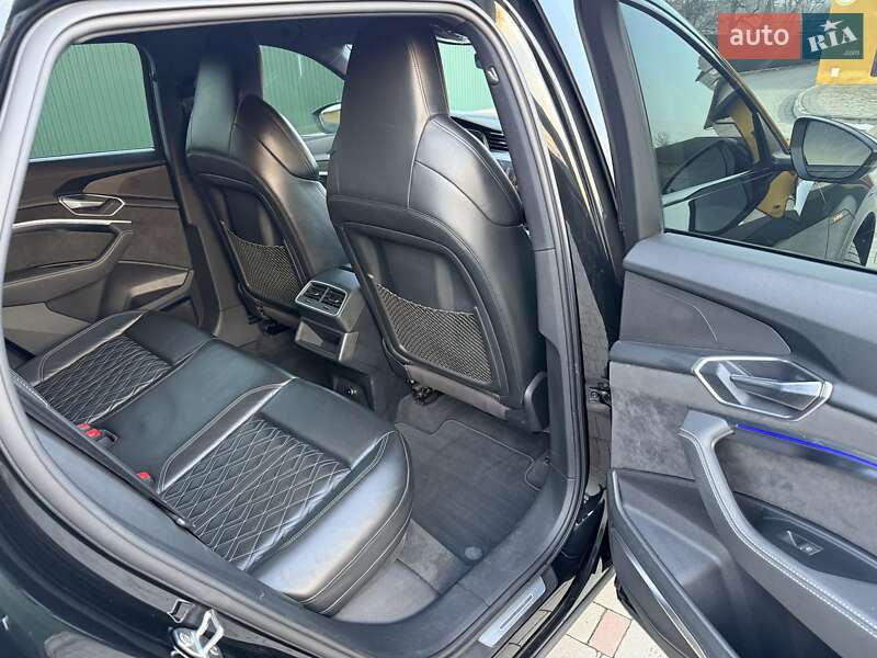 Позашляховик / Кросовер Audi e-tron 2020 в Надвірній