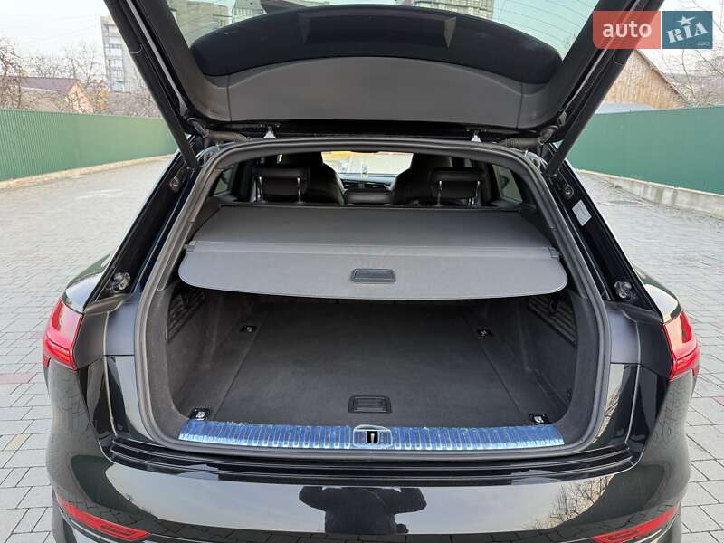 Позашляховик / Кросовер Audi e-tron 2020 в Надвірній